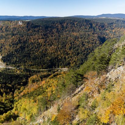 1776078953-imgi-44-koricanske-stijene-dron-4-scaled-locations.jpg