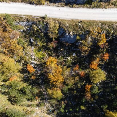 1776078956-imgi-57-koricanske-stijene-dron-18-scaled-locations.jpg