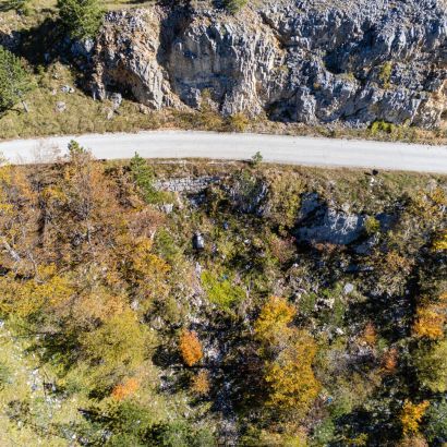1776078961-imgi-49-koricanske-stijene-dron-37-scaled-locations.jpg