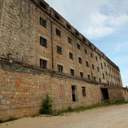 1776084284-duhanska-stanica-s-brijeg-05-locations.jpg