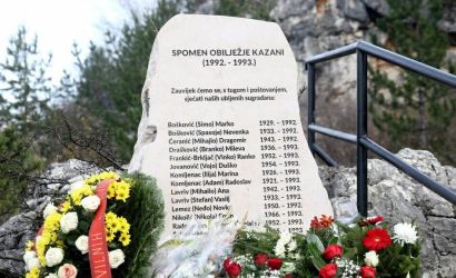 1776167201-kazani-spomen-ploca-e1666864399216-locations.jpg